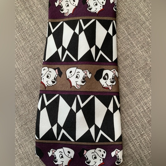 Disney 101 Dalmatians Tie - Picture 2 of 6